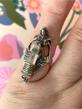 Vintage figural stamped 925 sterling silver & quartz fairy ring sz 5.75